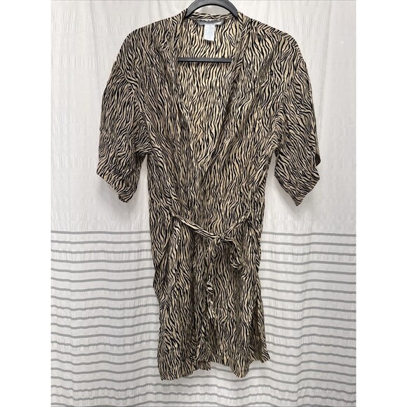 August Silk Robe Womens Medium 100% Silk Animal Print Belted Lightweight Kimono - Picture 5 of 9